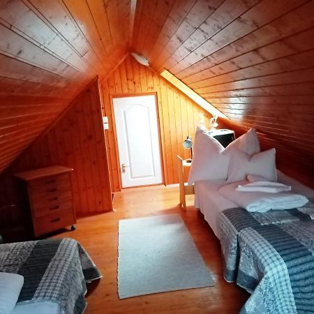 Vila Eoetvoes Nyaralo Siófok Exteriér fotografie